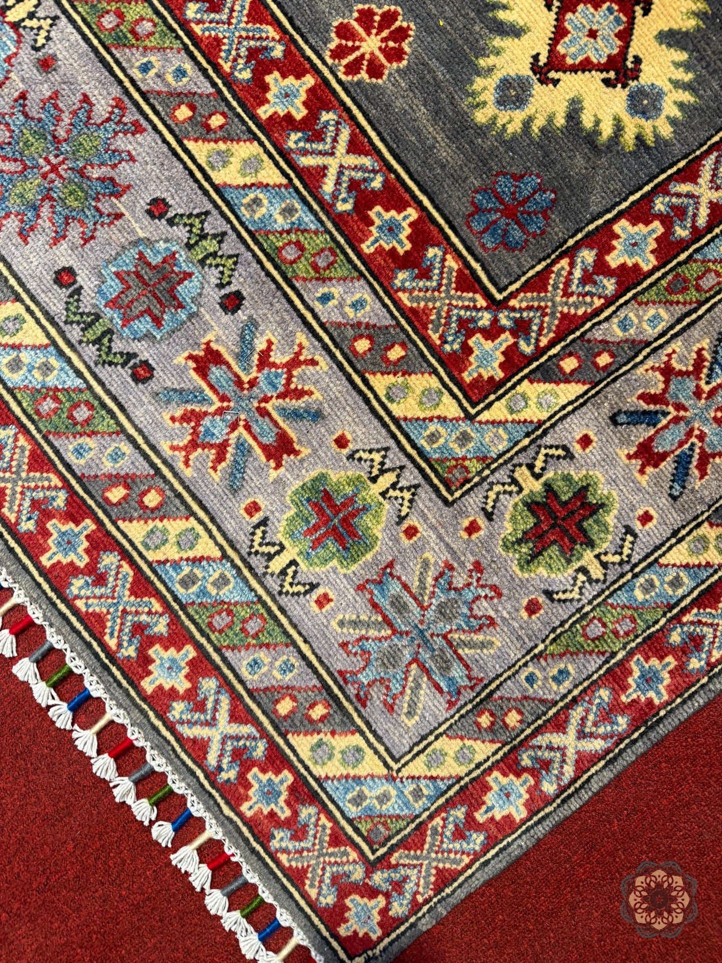 The Modern Nomad - Hand-Knotted Afghan Ziegler / Arijana Carpet (C058)