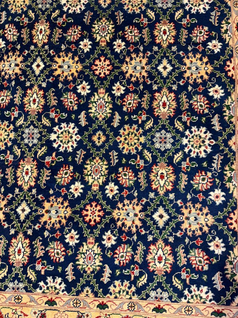 Luxurious Hand-Knotted Persian Heriz-Inspired Area Rug - Timeless Floral Elegance