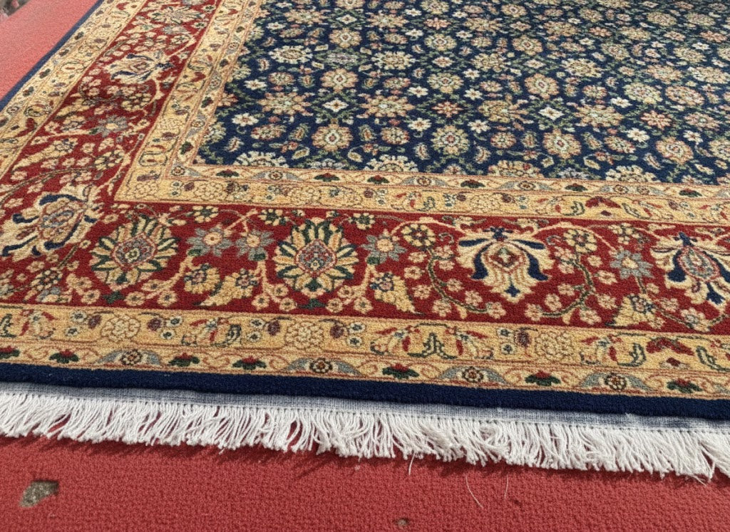 Luxurious Hand-Knotted Persian Heriz-Inspired Area Rug - Timeless Floral Elegance